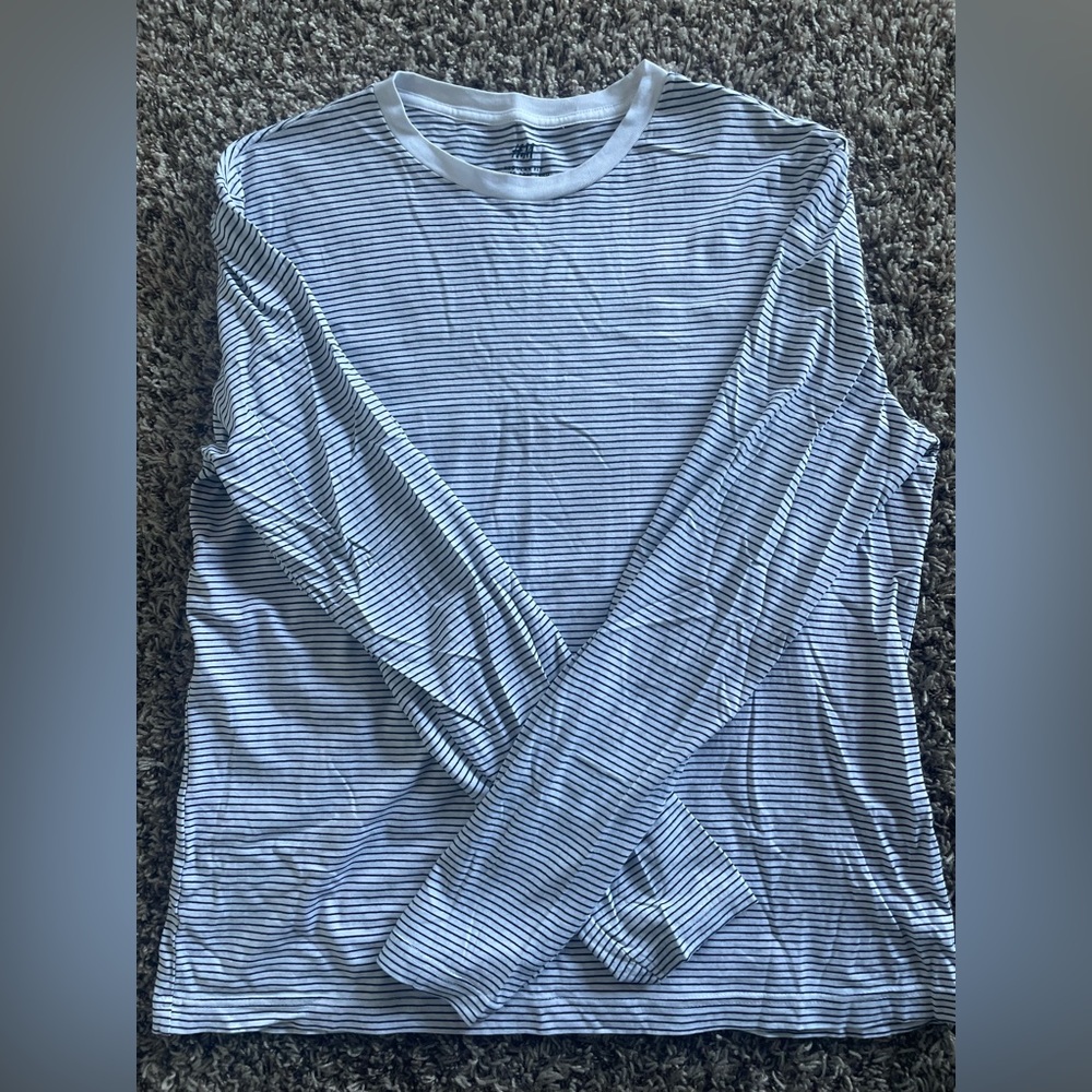 Long Sleeve White & Black Striped Shirt